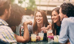 Light protein drink for everyday protein intake